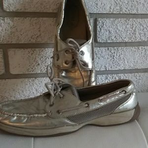 Sperry Top Sider Silver Leather Shoes Size 10